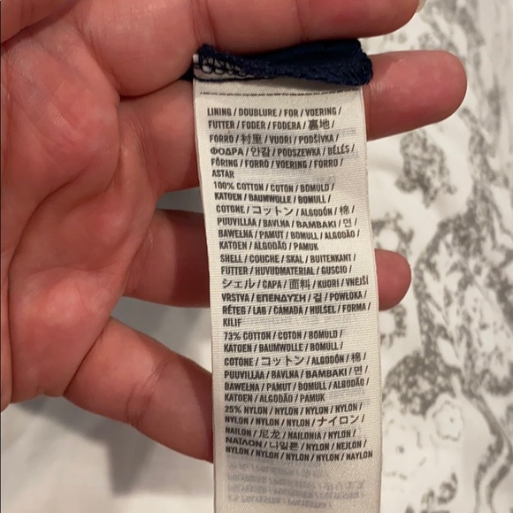 A&F Flirty Miniskirt - Picture 6 of 6